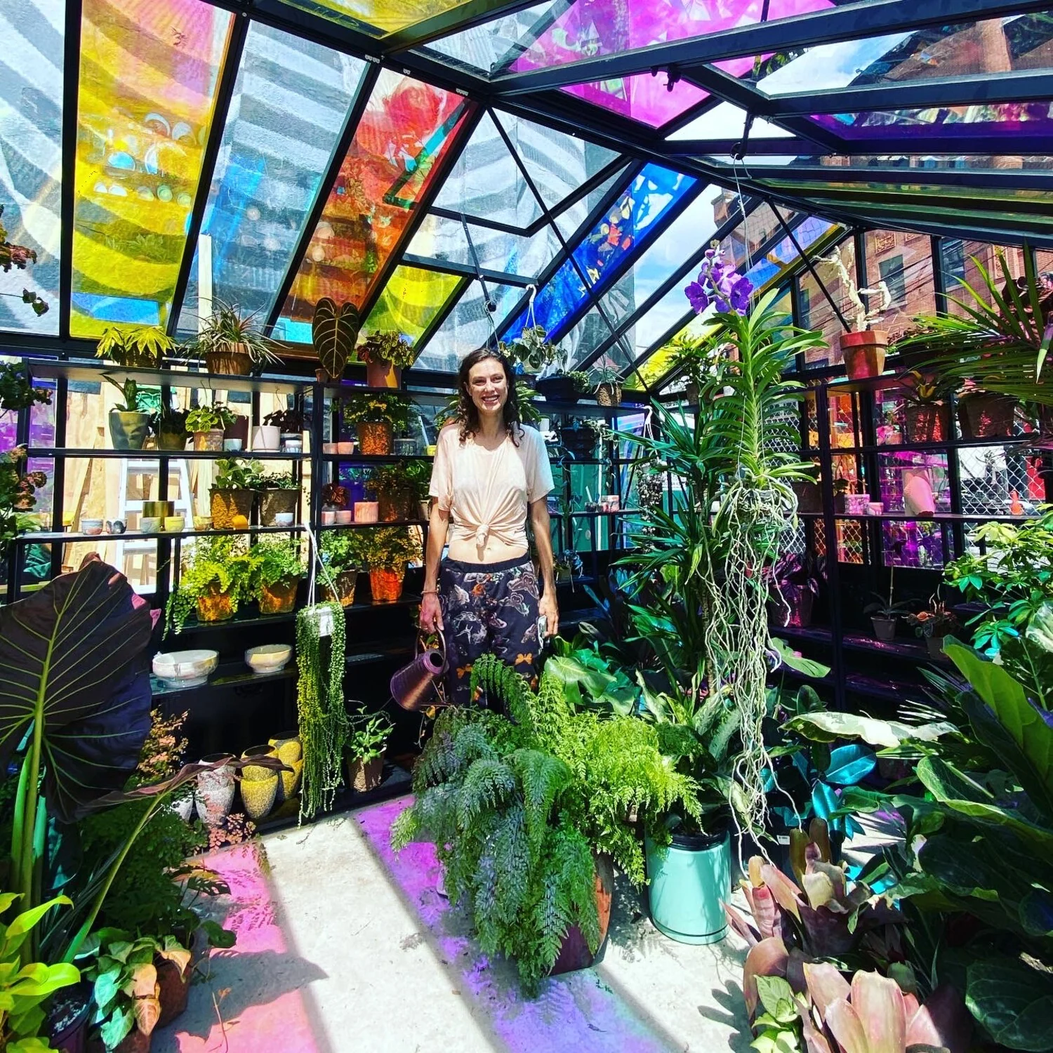 Janssens | 12.5x20x9 ft Royal Victorian VI 46 Large Glass Greenhouse Kit With 4mm Tempered Glass Glazing - Image 32