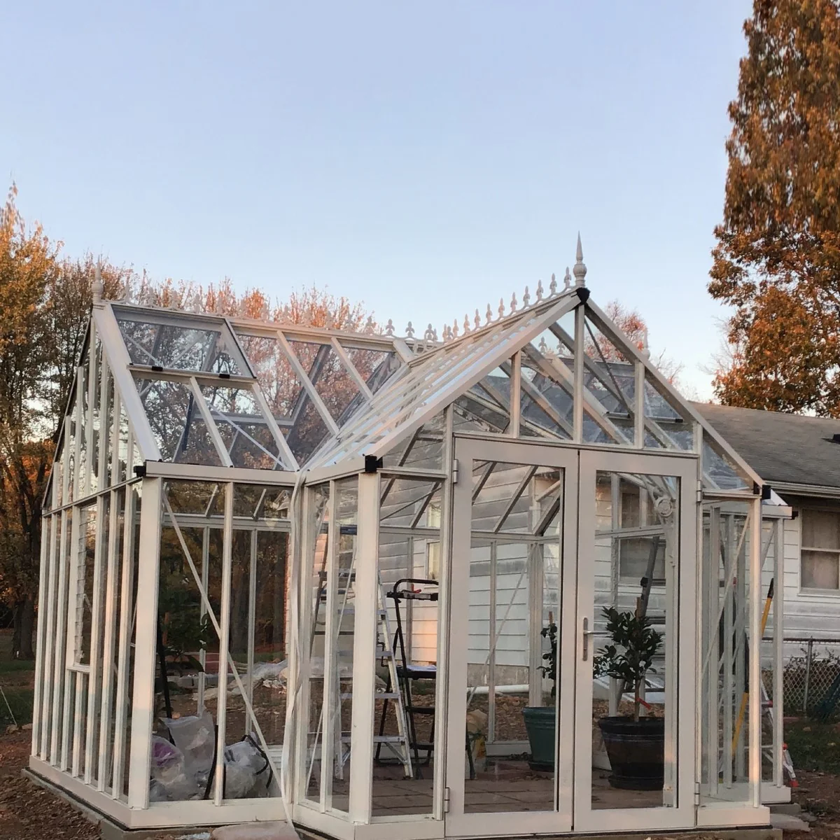 Janssens | EOS Royal T Victorian Glass Greenhouse Kit With 4mm Narrow Tempered Glass Glazing - Image 15