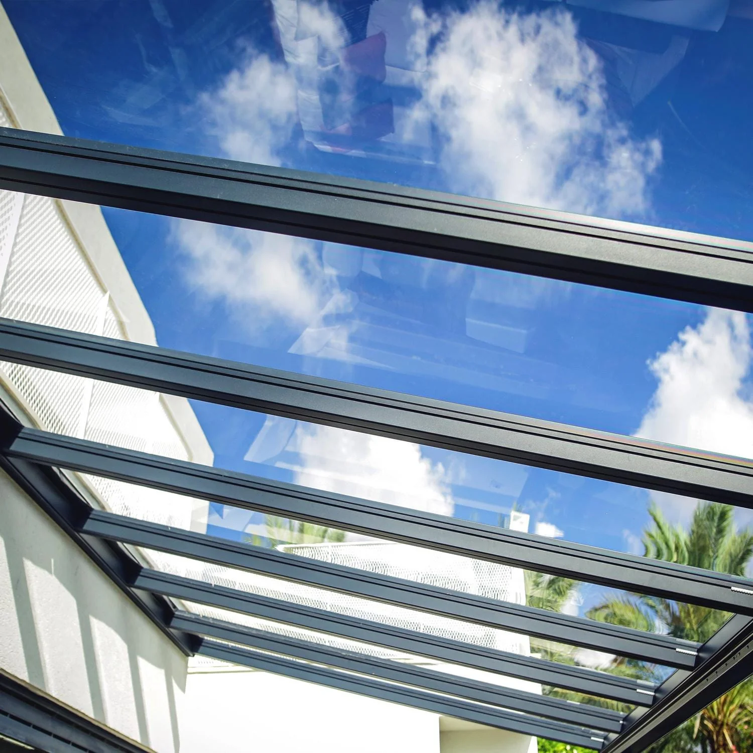 Palram - Canopia | Stockholm 11x12 ft Patio Cover - Gray/Clear - Image 4