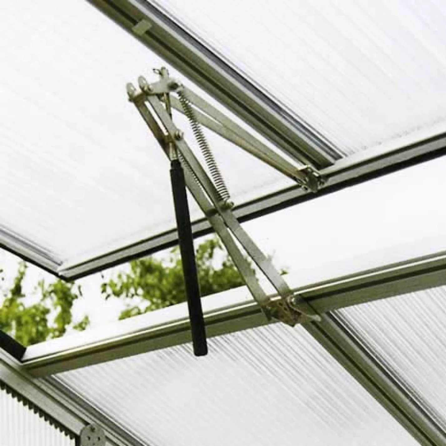 Hoklartherm | 9ft 8in x 10ft 6in x 7ft 7in Riga 3 Hobby Greenhouse Kit With 8mm Twin-wall Polycarbonate Glazing - Image 13