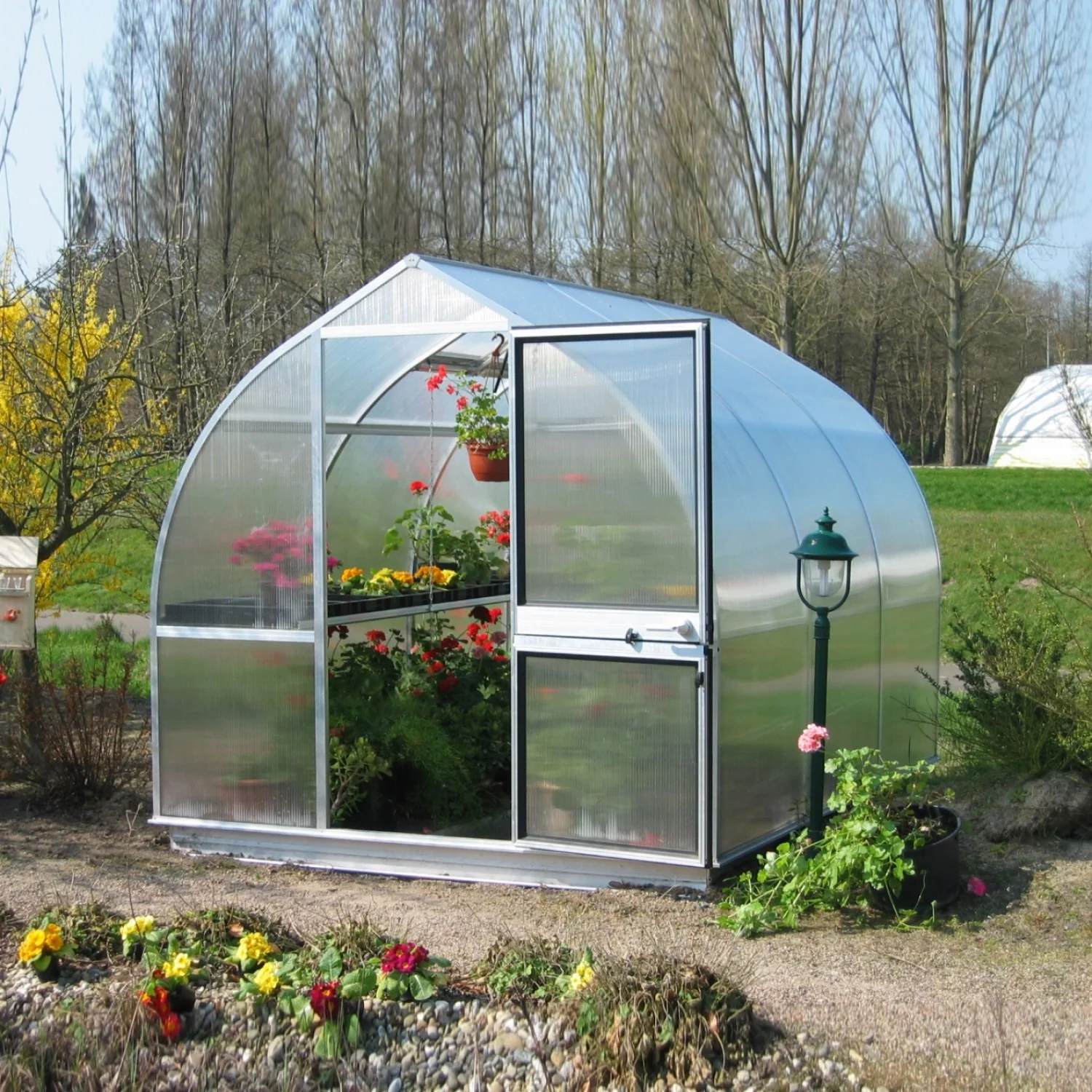 Hoklartherm | 9ft 8in x 10ft 6in x 7ft 7in Riga 3 Hobby Greenhouse Kit With 8mm Twin-wall Polycarbonate Glazing - Image 3