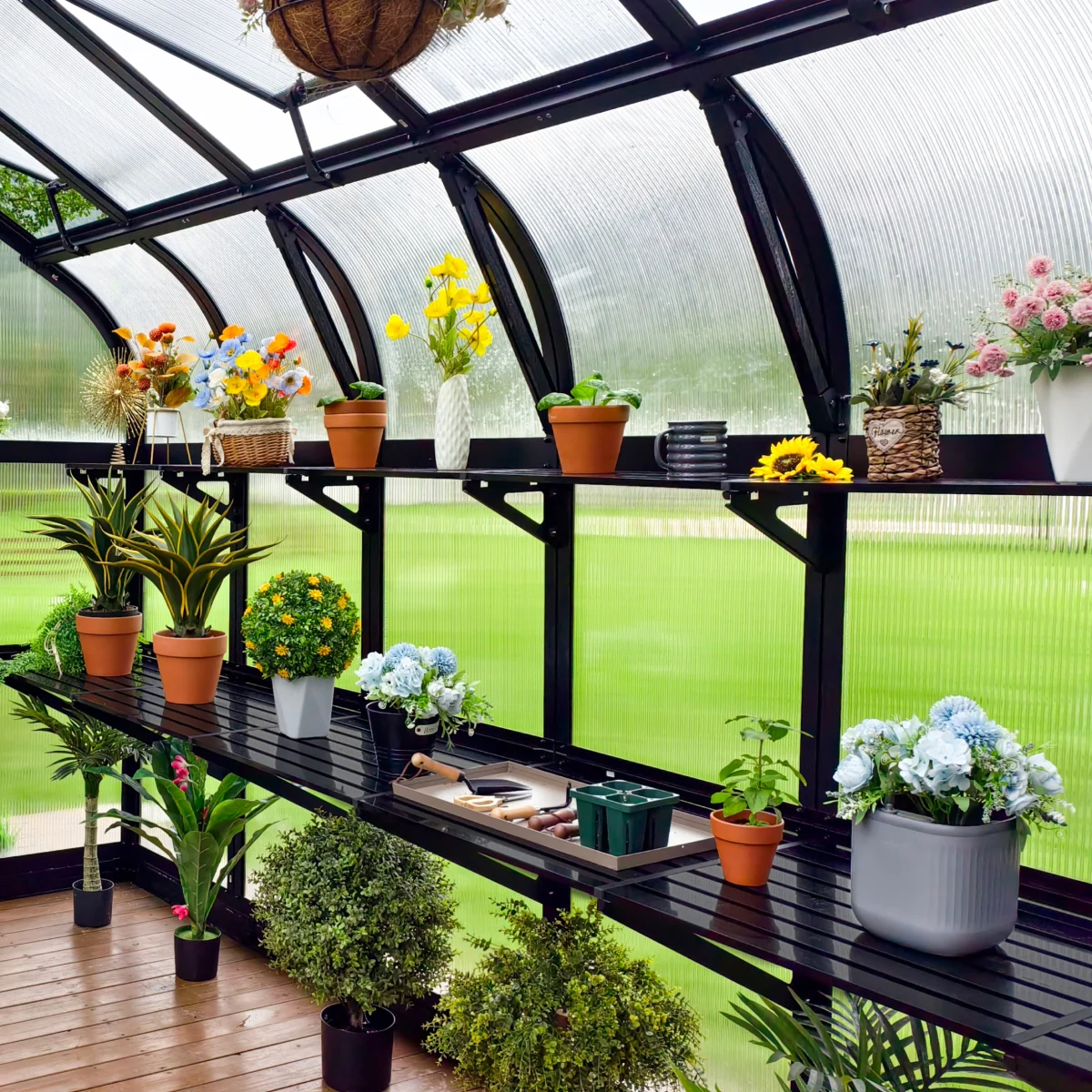 Vego | Fixed Bottom Shelf for Greenhouse - Image 4