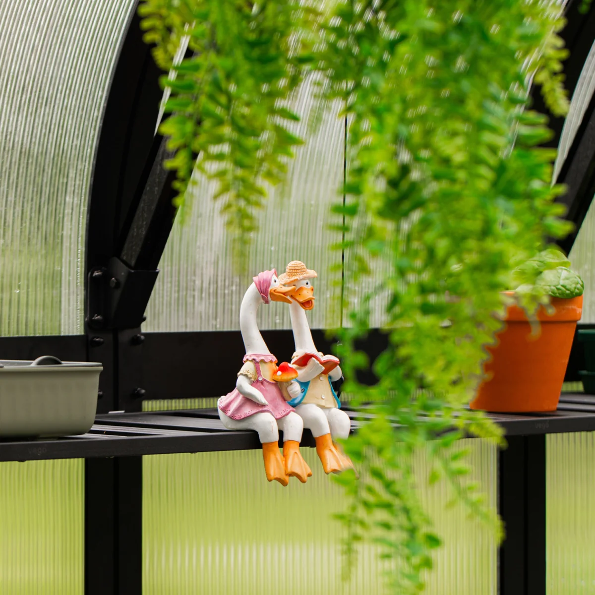 Vego | Foldable Shelf for Greenhouses - Image 3