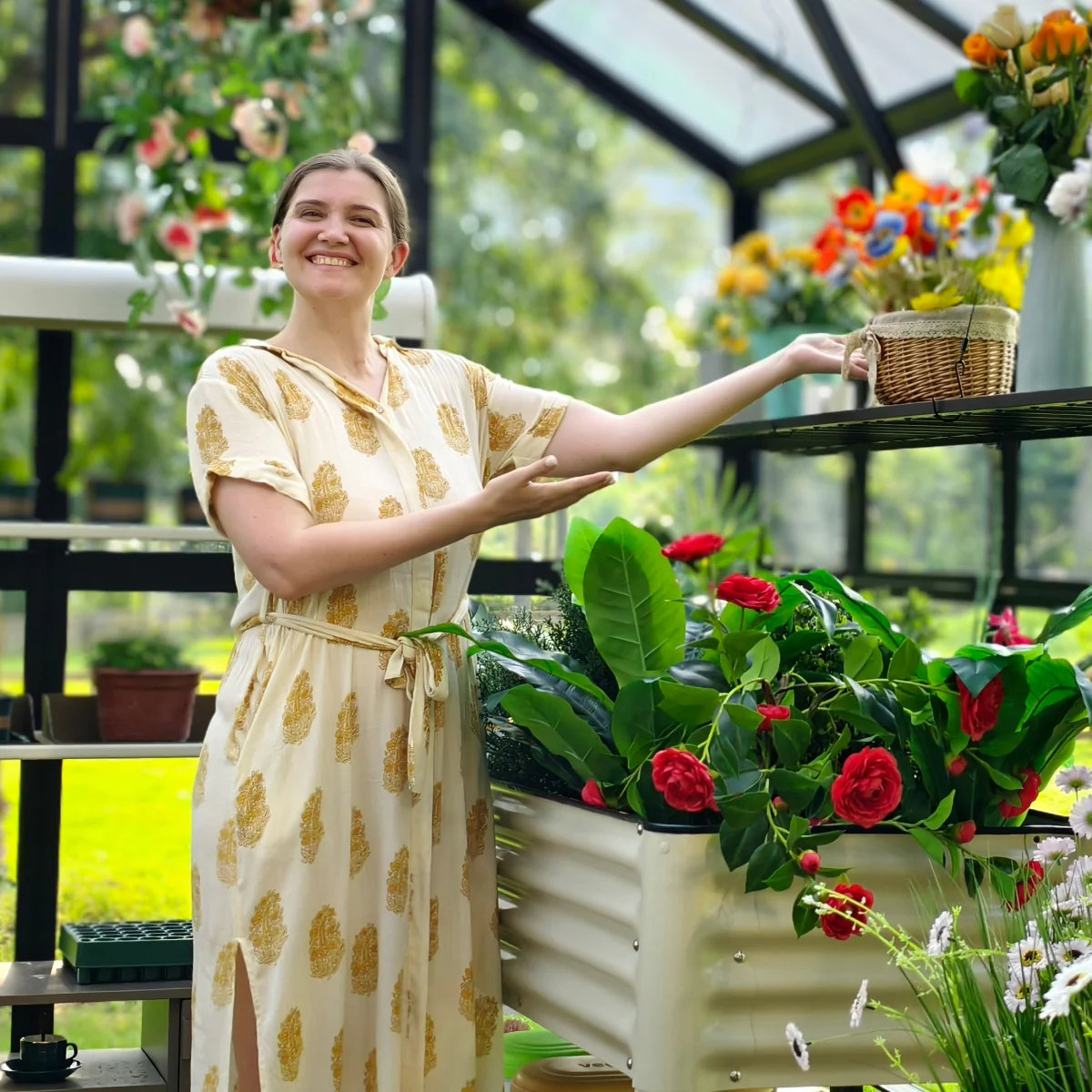Vego | Victorian Greenhouse Kit 8ft 6in Wide - Image 4